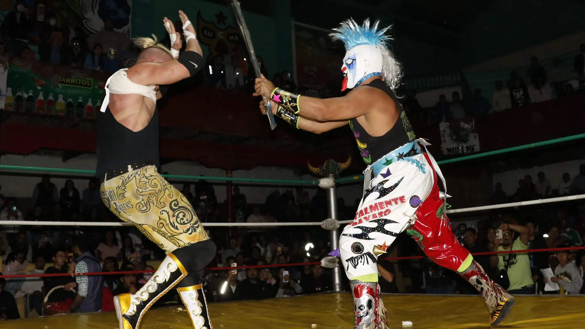 LUCHAS (1) (2)